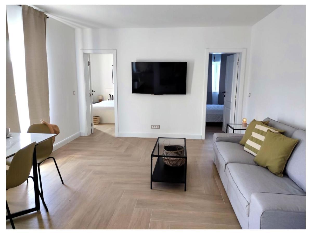Mina Lux Jelsa (Hvar)
